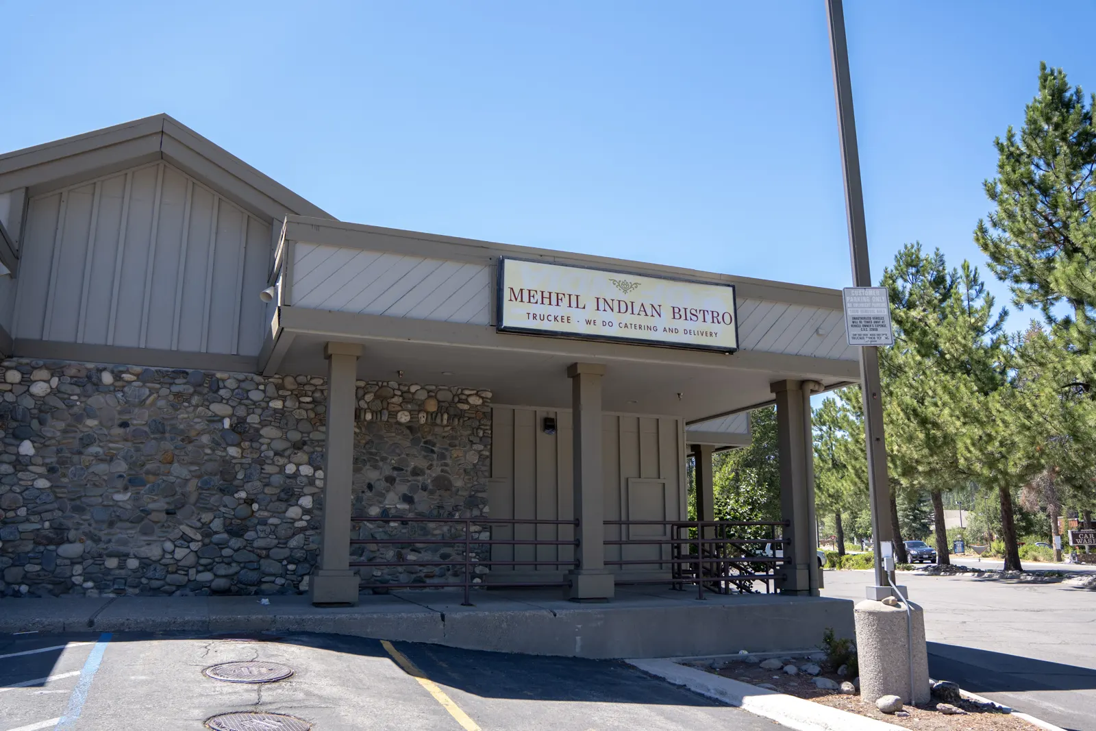 Mehfil Indian Bistro storefront in the Truckee Gateway center